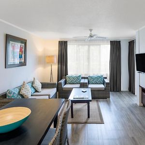 One-Bedroom Room
